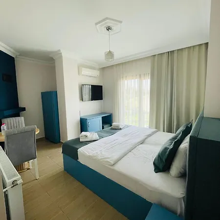 Hotel Manolyam Sile